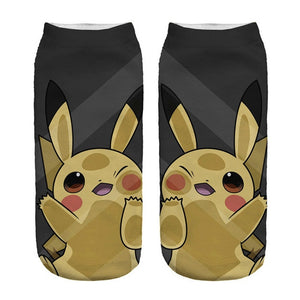 Socquettes Pokémon : Pikachu contre vitre