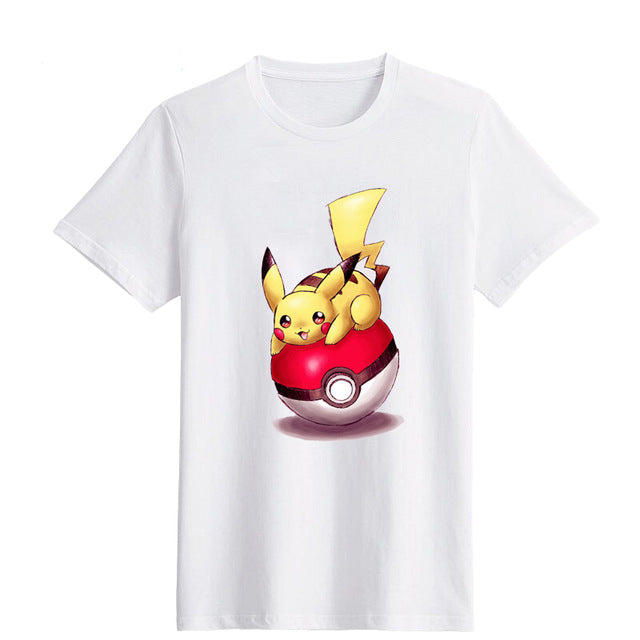 T-shirt de Pikachu sur Pokéball